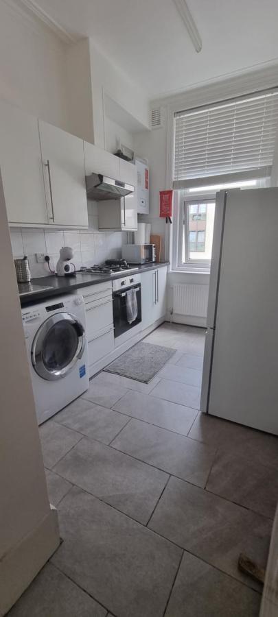 Cricklewood Broadway Guest Home Londres Exterior foto