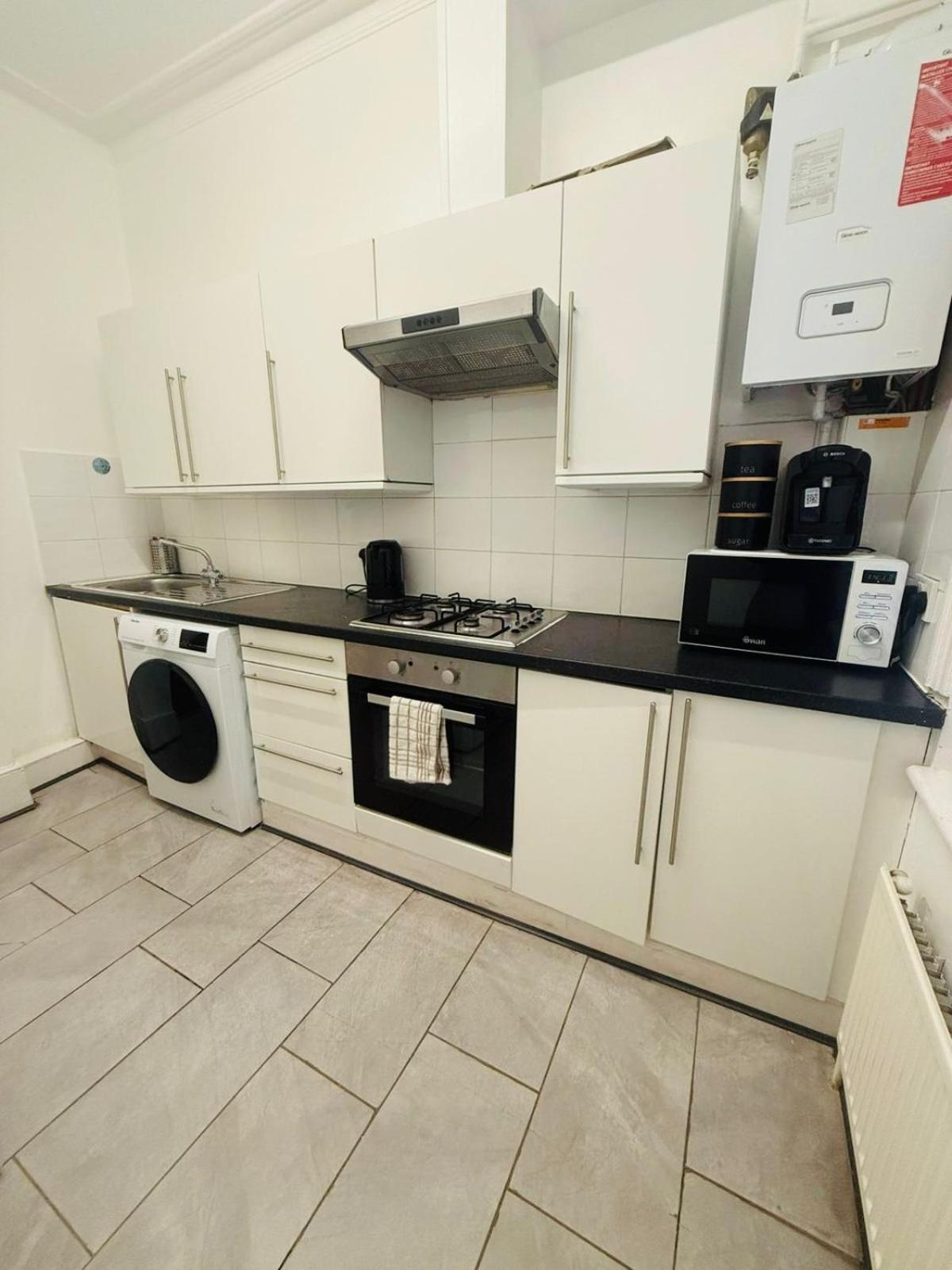 Cricklewood Broadway Guest Home Londres Quarto foto